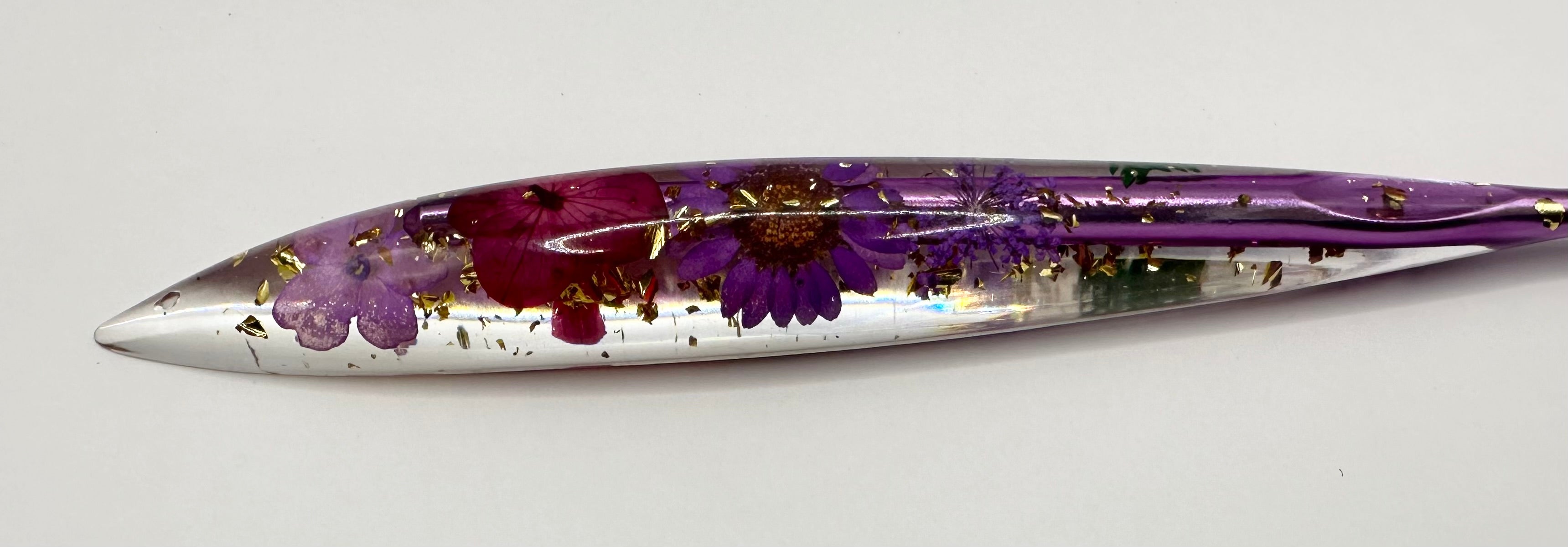 Crochet Hook Elegant Pressed Flower Handle Size 4.5